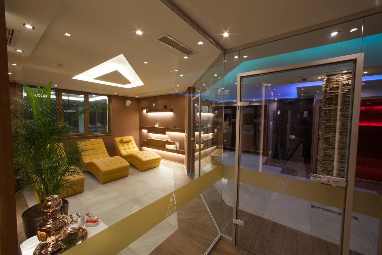Amira Boutique Hotel バンスコ エクステリア 写真 The interior of a modern day onsen